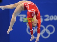 23岁新星打破尘封15年世界纪录，田径史上再添传奇一幕