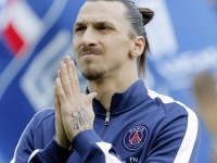 黑马逆袭！无名小将爆冷击败世界冠军，创造体坛新传奇