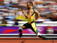 西甲联赛激战正酣，豪门争霸悬念迭起