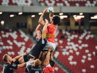 传奇谢幕，足球巨星李明举行盛大退役仪式