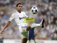 中国女排力克强敌巴西，奥运资格赛关键战展现顽强斗志