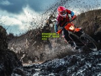 西甲联赛激战正酣，皇马紧追巴萨，保级大战白热化