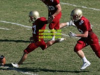 重磅官宣！超级巨星哈兰德以创纪录转会费加盟皇家马德里，签约五年